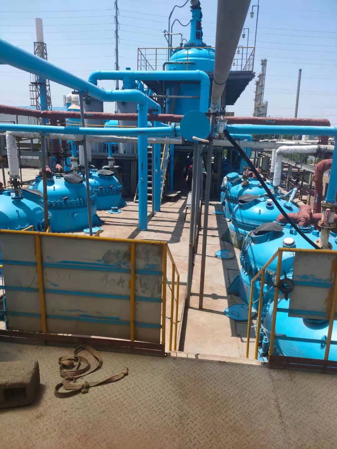 綠色循環(huán)與精密制造 二手反應(yīng)釜回收與化工設(shè)備制造的產(chǎn)業(yè)雙翼