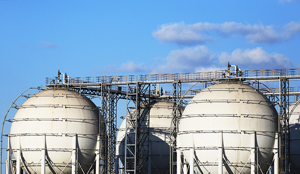 液體化工與化工設(shè)備 工藝效率與安全運(yùn)行的基石